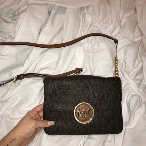 Michael Kors crossbody - Picture 3 of 5